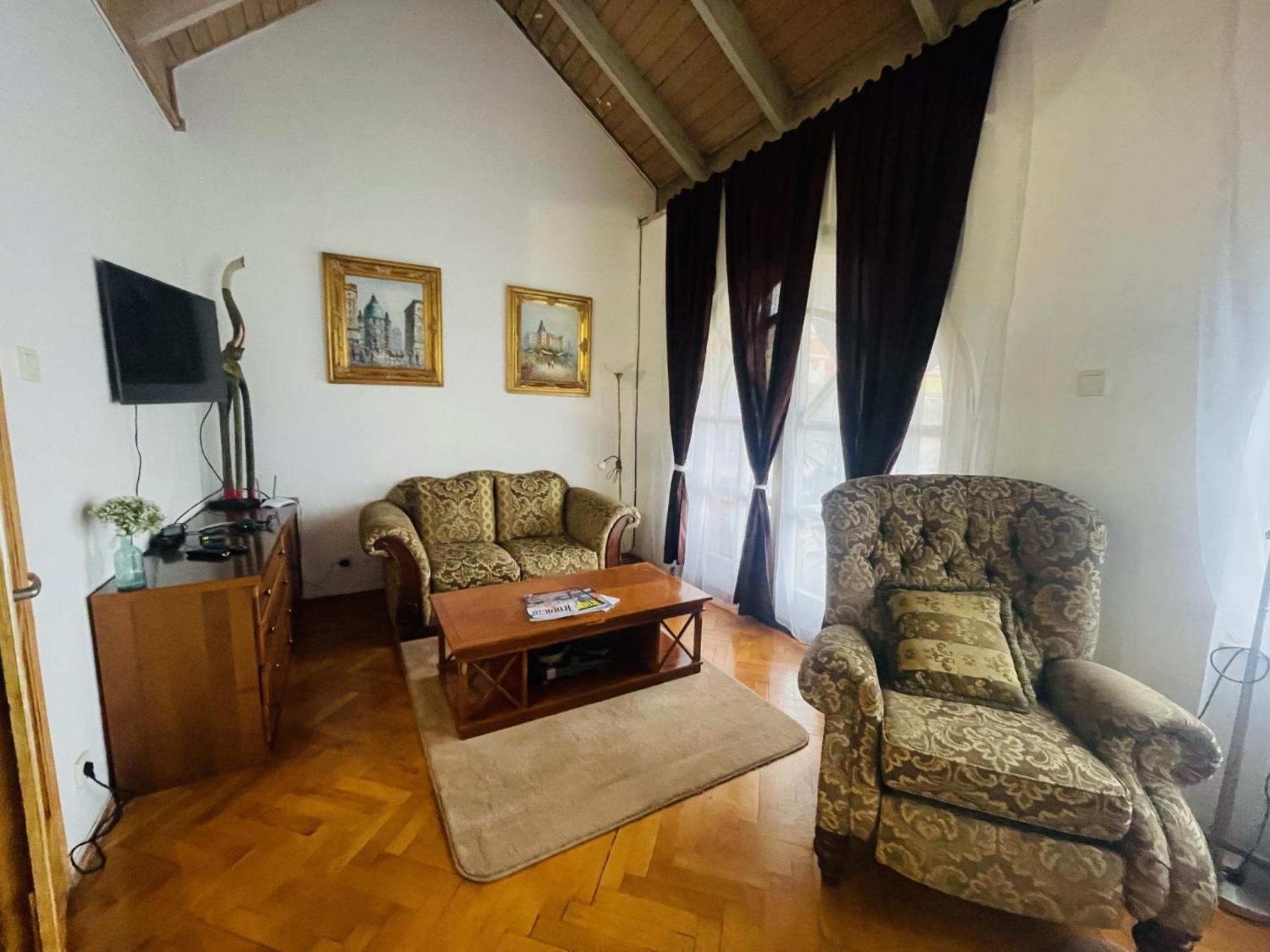 Apartment Greenpark Garden Family Near Tokaj *