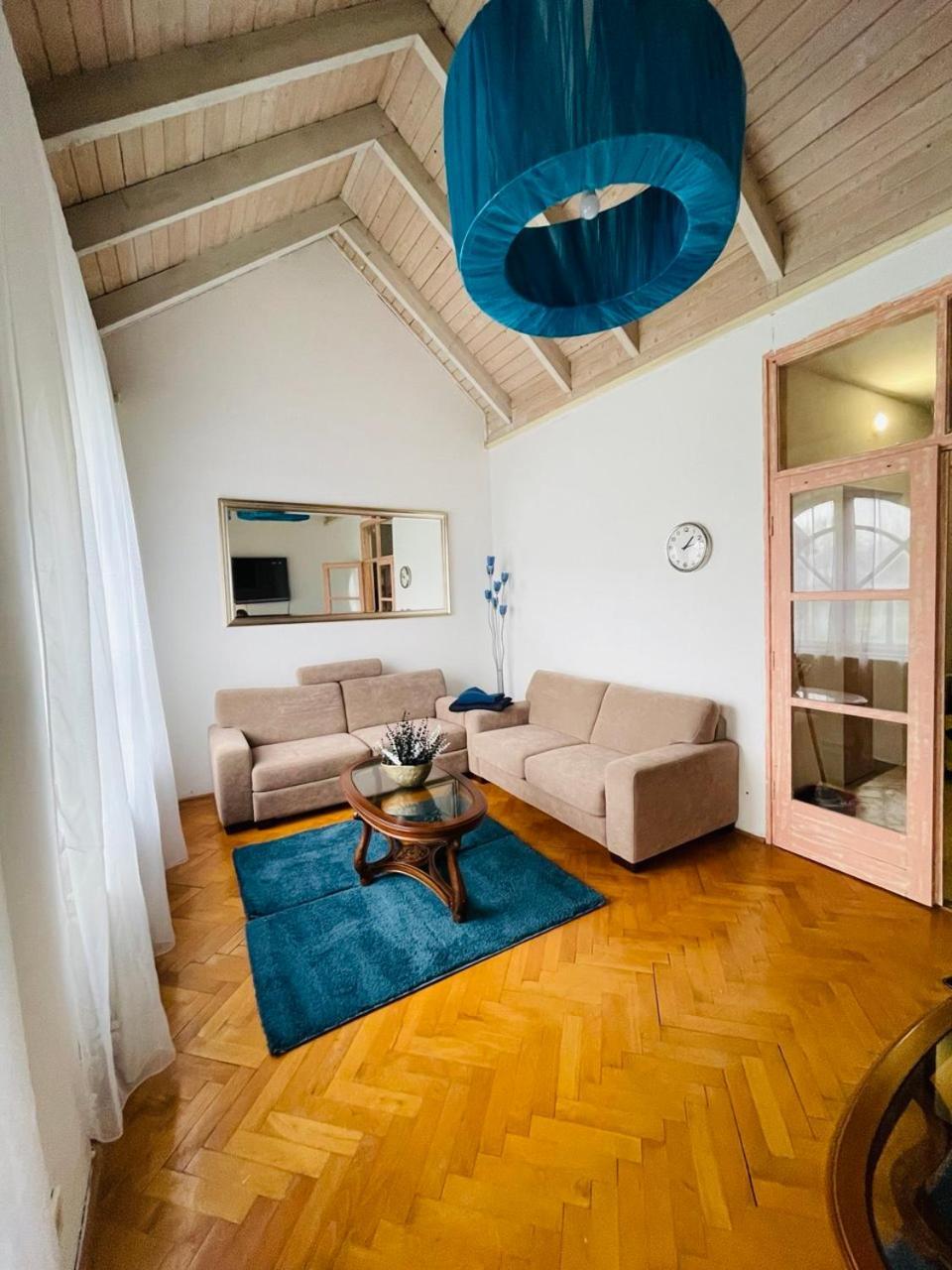 Apartment Greenpark Garden Family Near Tokaj *